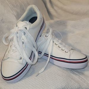 Women's Tommy Hilfiger White Canvas Sneakers 5.5M